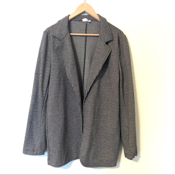 Cloth Sweaters - 3/$20 ❄️ Soft, Grey Blazer | Cloth. Cloth Sweaters - 3/$20 ❄️ Soft, Grey Blazer | Cloth.